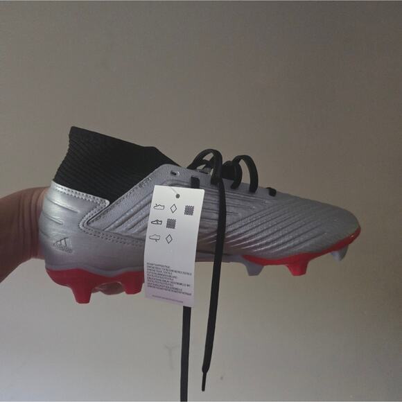 Adidas Men's Predator 19.4 FxG Soccer Cleat F35597 Silver Metallic Black Sz 6.5 - Picture 5 of 6